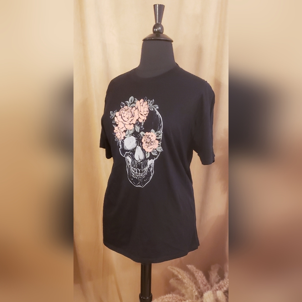 GOLDEN ROSE OVERSIZED GRAPHIC TEE